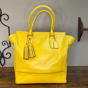 Coach Legacy Leather Large Tanner Tote - Yellow
